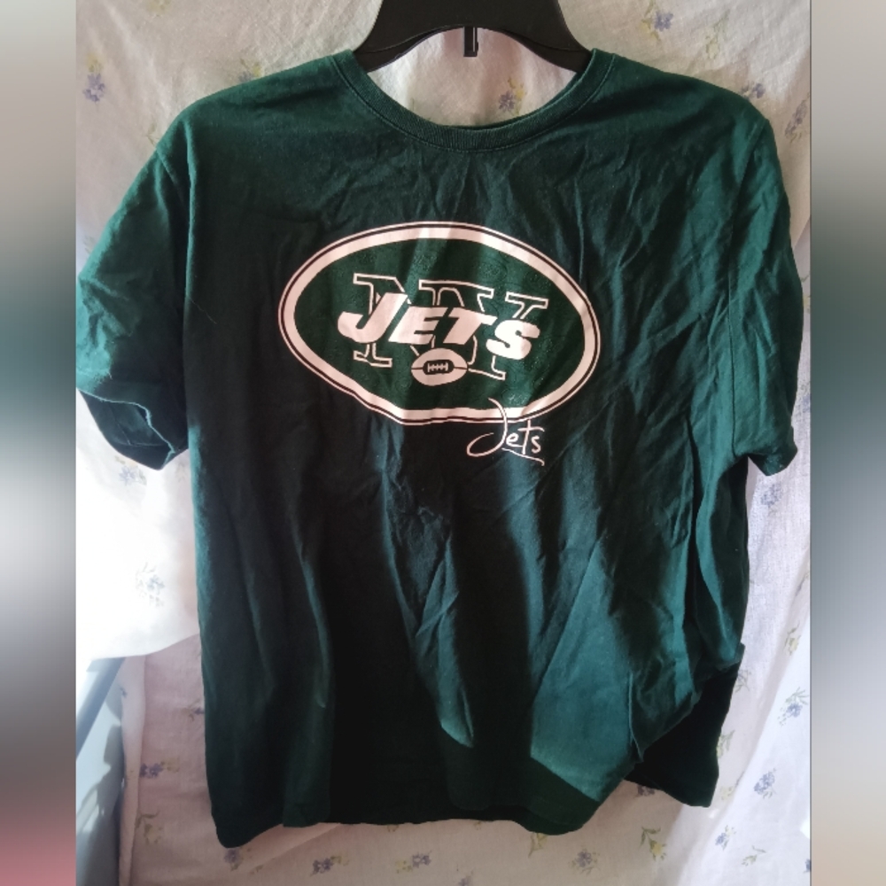NFL Team Apparel Women's Green Top